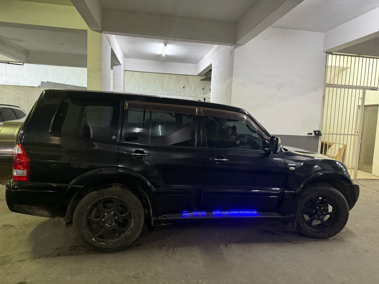 Mistubishi Pajero
