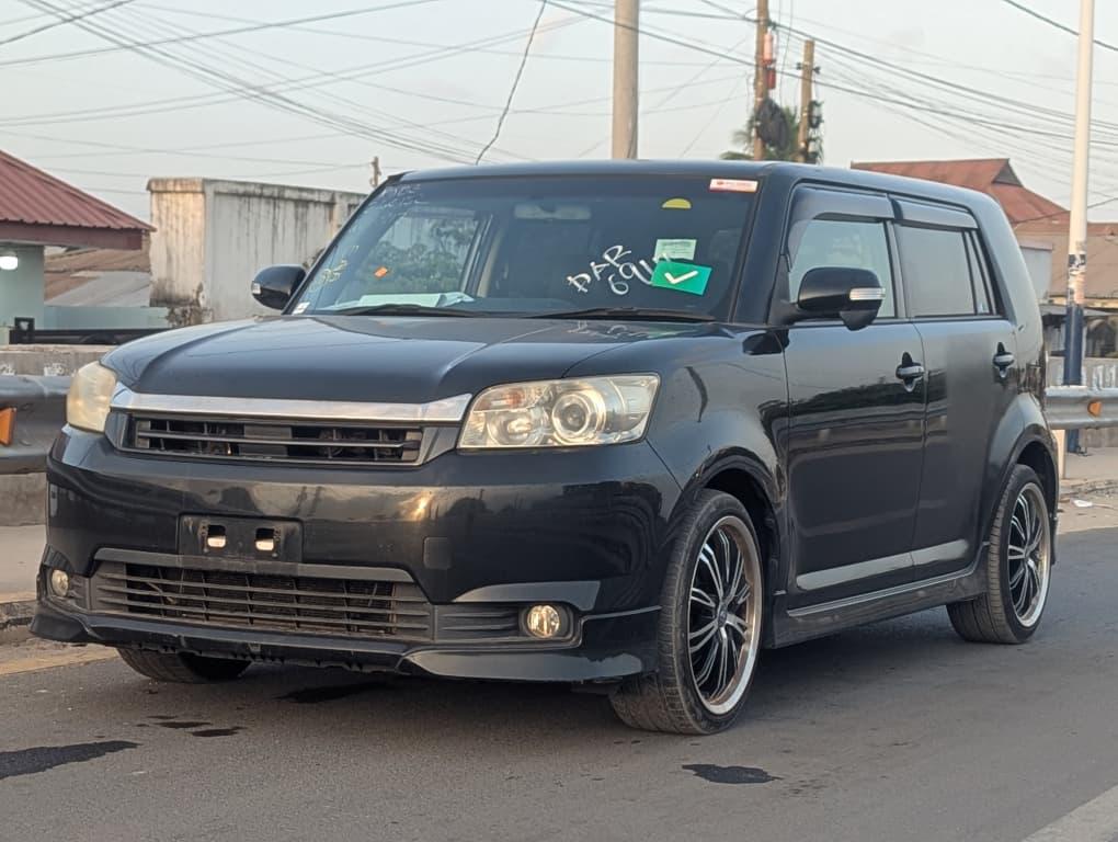 TOYOTA UMION - Image 6