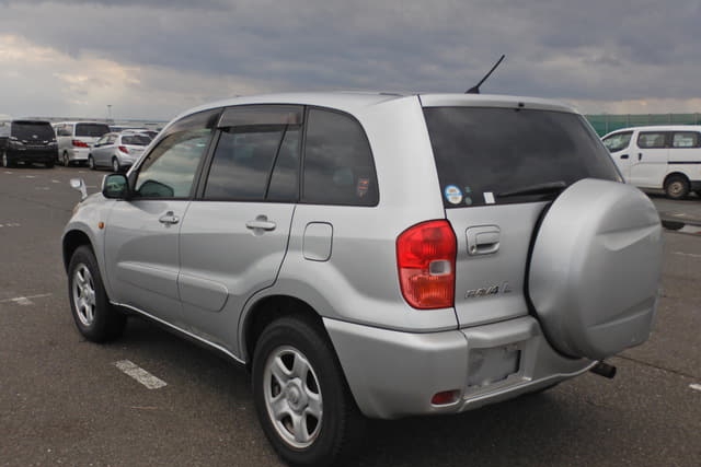 TOYOTA Rav4 - Image 2